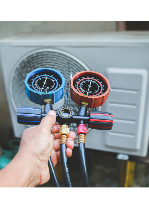 hvac tech testing ac system